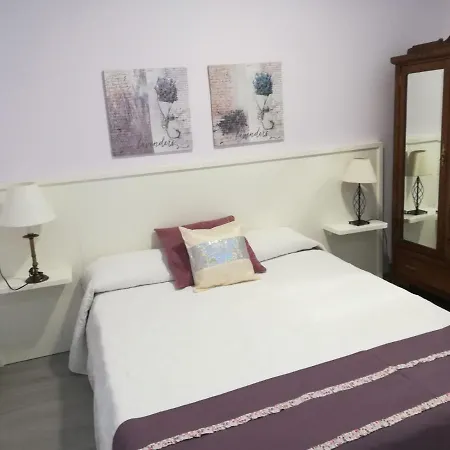 Apartamentos Varadero En Praia Da Vina En Corcubion Apartman